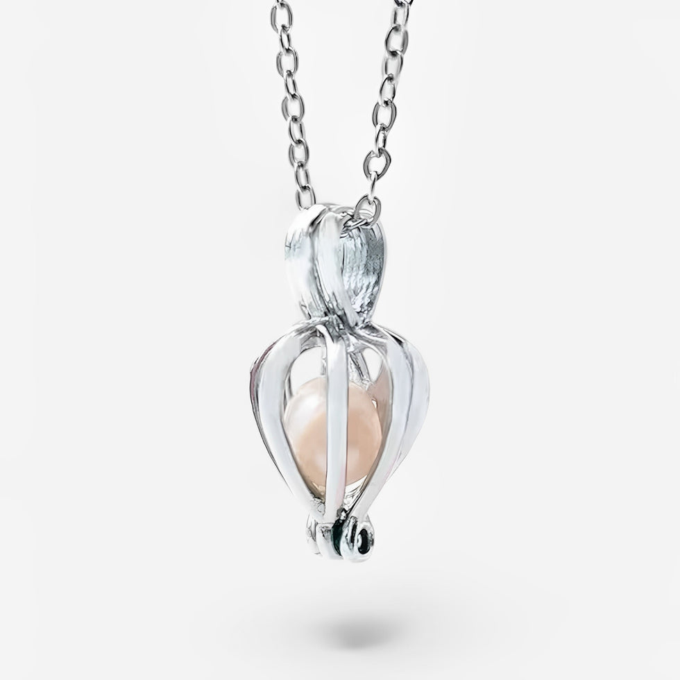 Pearl necklace
